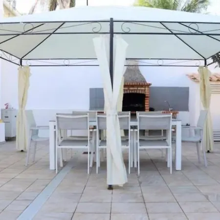 Girassol - Privat Pool & Garage & Center Villa