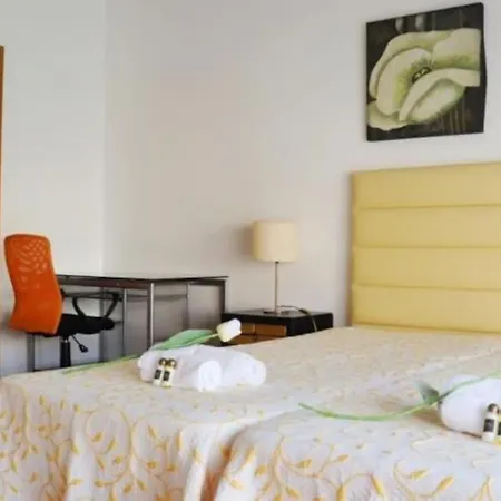 Girassol - Privat Pool & Garage & Center Albufeira