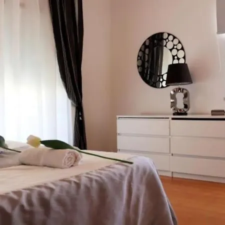 Villa Girassol - Privat Pool & Garage & Center Albufeira