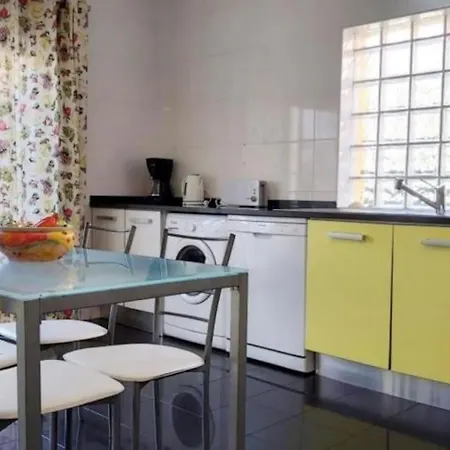Girassol - Privat Pool & Garage & Center *